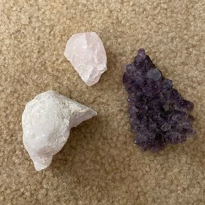 Crystals and geode